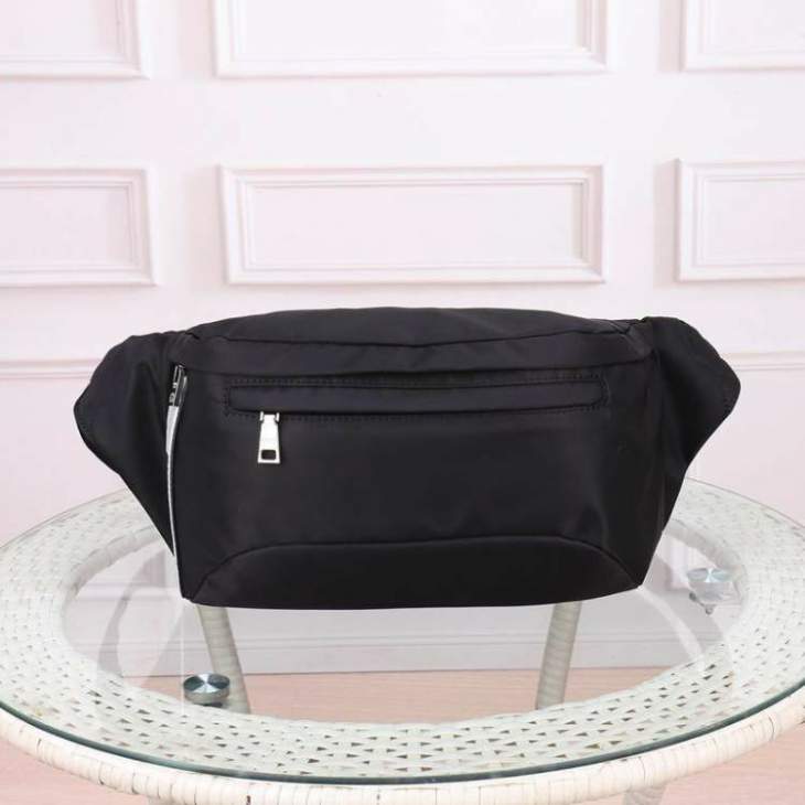 Picture of Prada Handbags _SKUfw217038691fw